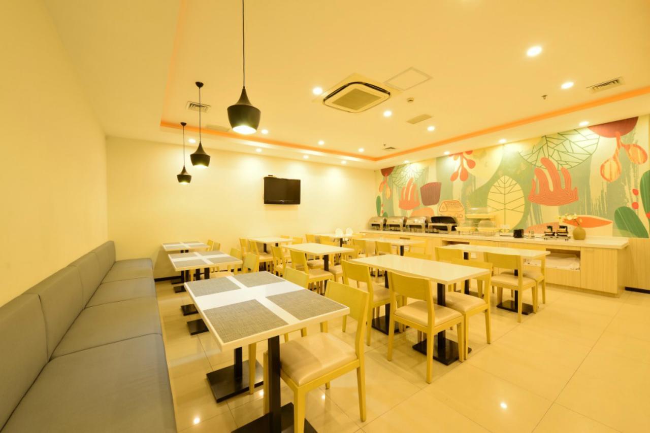 Hanting Express Xichang Qionghai Wetland Park Liangshan Yi Autonomous Prefecture Exterior foto