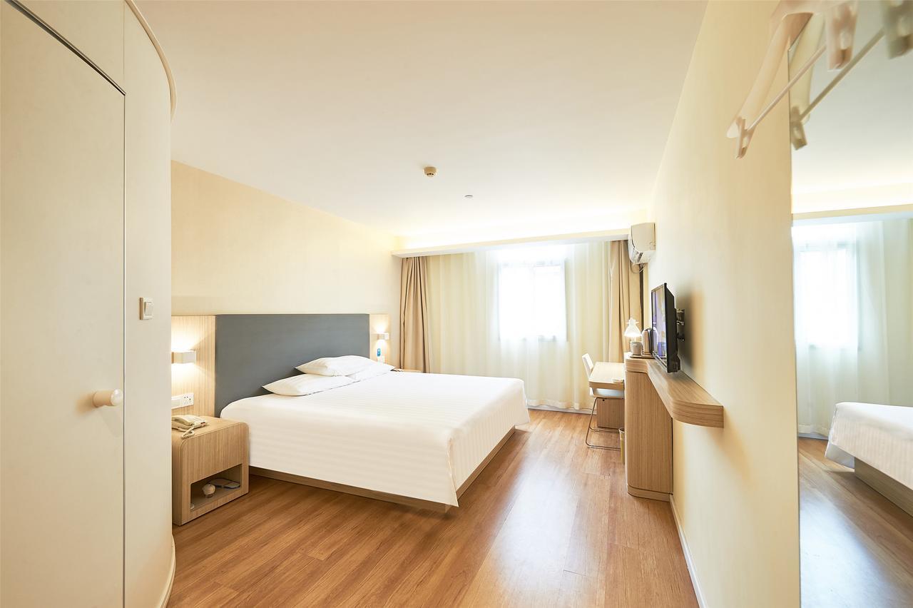 Hanting Express Xichang Qionghai Wetland Park Liangshan Yi Autonomous Prefecture Exterior foto